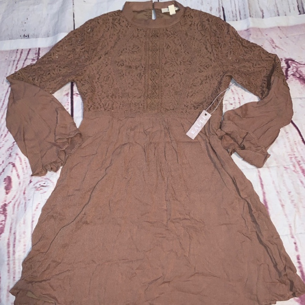 💜 Boho taupe lace dress bell sleeve - Picture 3 of 6